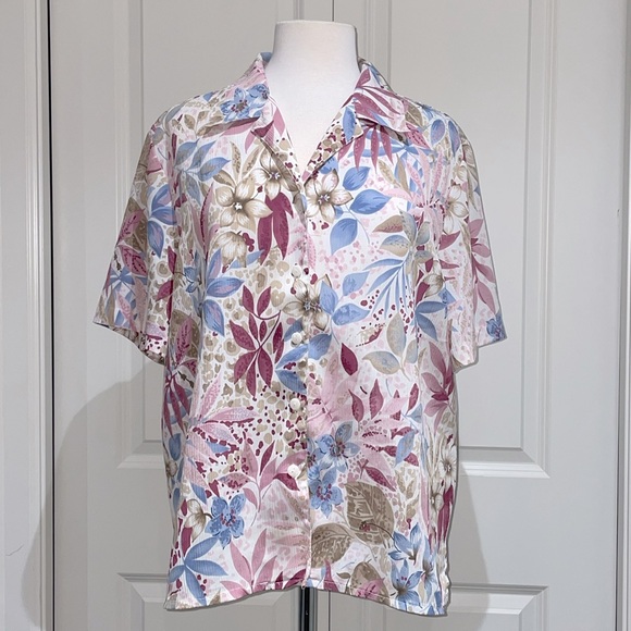 Vintage Resort Shirt - Picture 10 of 10